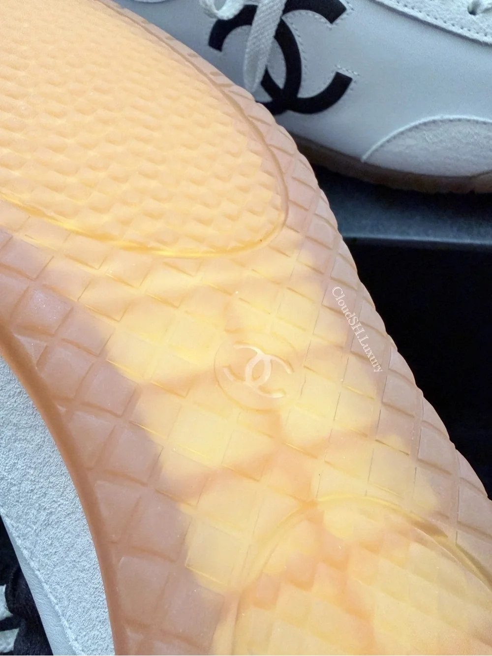 Auth BNIB Chanel CC Logo White Leather Suede Sneakers - Size 38